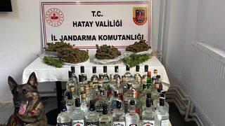 Hatay'da evinde esrar ve sahte içki bulunan zanlı gözaltına alındı