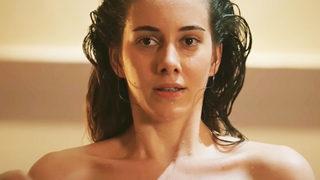 Yalı Çapkını'nın Suna'sı Beril Pozam sırt dekolteli pozunu paylaştı! ''Havalar soğumasa...'''