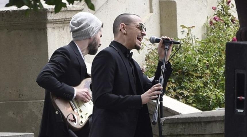 Linkin Park solisti intihar etti: Chester Bennington kimdir?