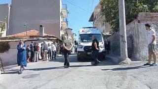 İzmir'de bir kişi oğlunu öldürdü