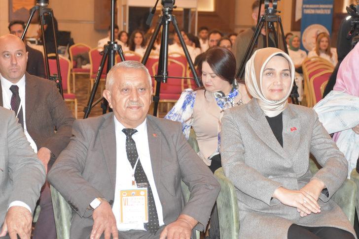 Afyonkarahisar'da "6. Uluslararası Gastronomi Turizmi Araştırmaları Kongresi" başladı G5