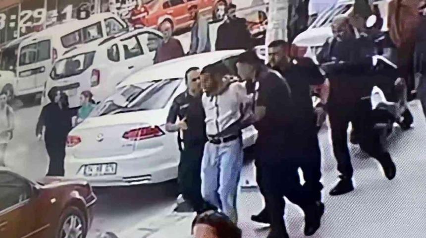 Genç kıza taciz iddiası ortalığı karıştırdı! Dehşet anları kamerada