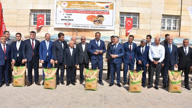 Şırnak'ta üreticilere tohum ve fide desteği