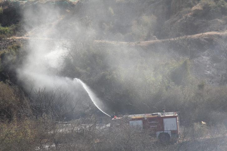 Antalya'da makilik alanda çıkan yangın söndürüldü G3