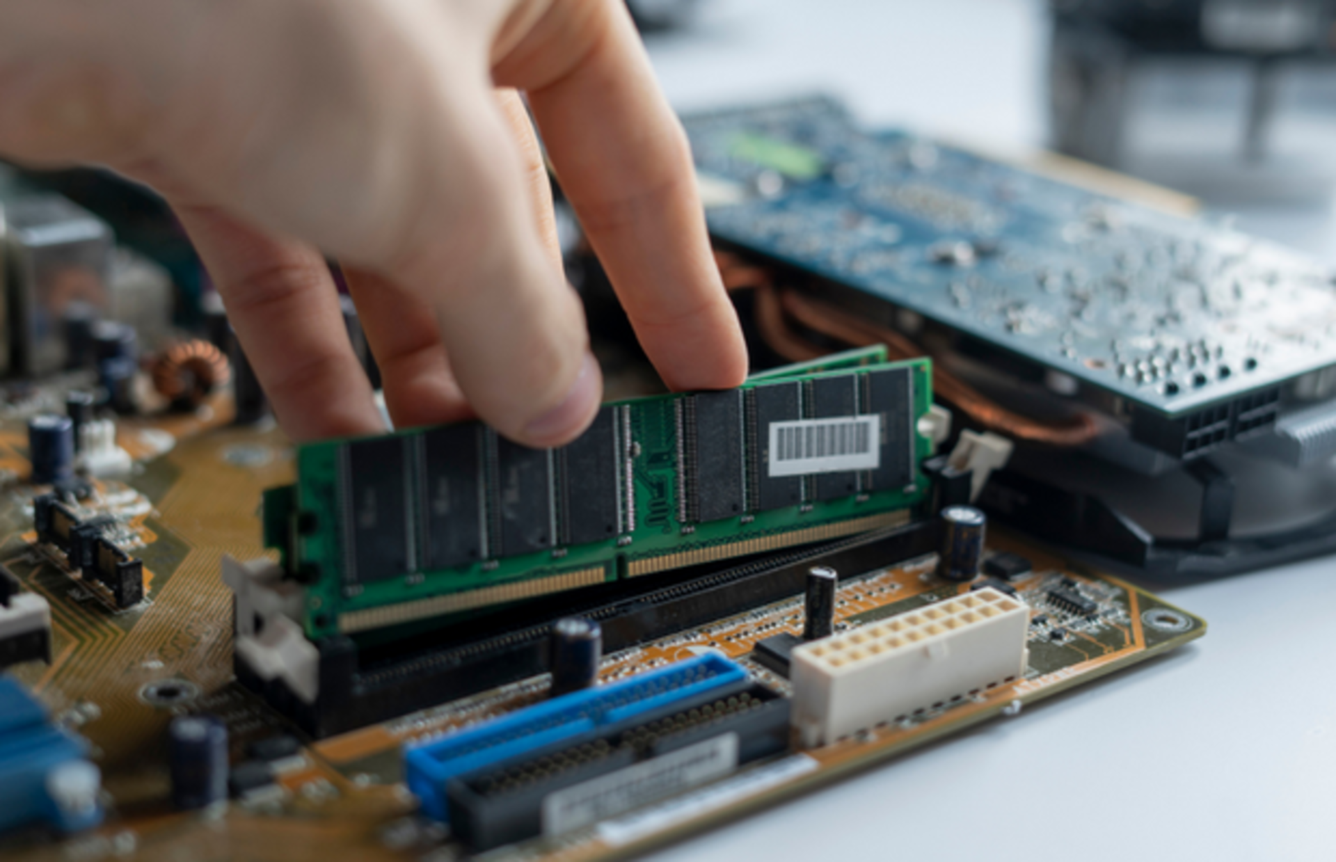 Laptop RAM kapasitesini arttırmak isteyenler için en iyi laptop RAM markaları