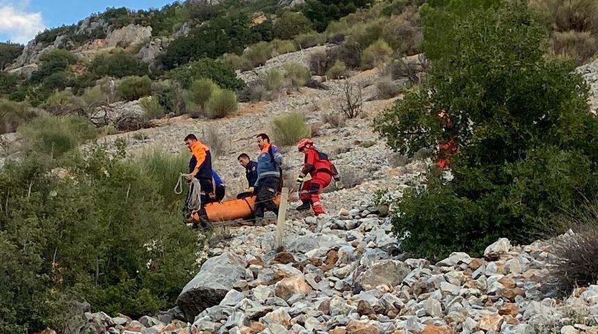 Muğla'da uçuruma düşen kişi yaralandı