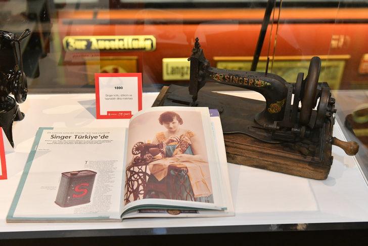 "Singer 170. Yıl Sergisi" Bursa'da açıldı G2