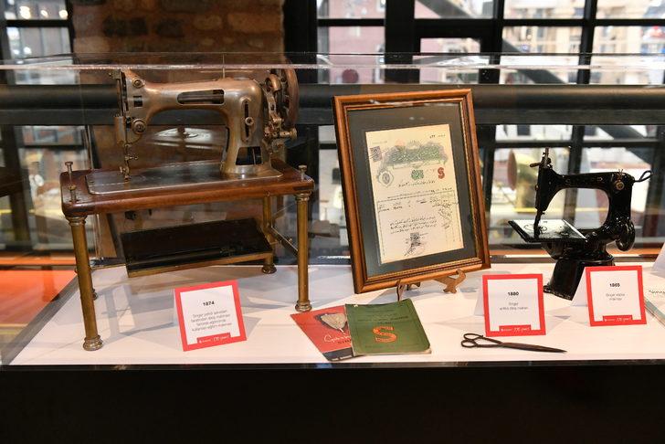 "Singer 170. Yıl Sergisi" Bursa'da açıldı G3