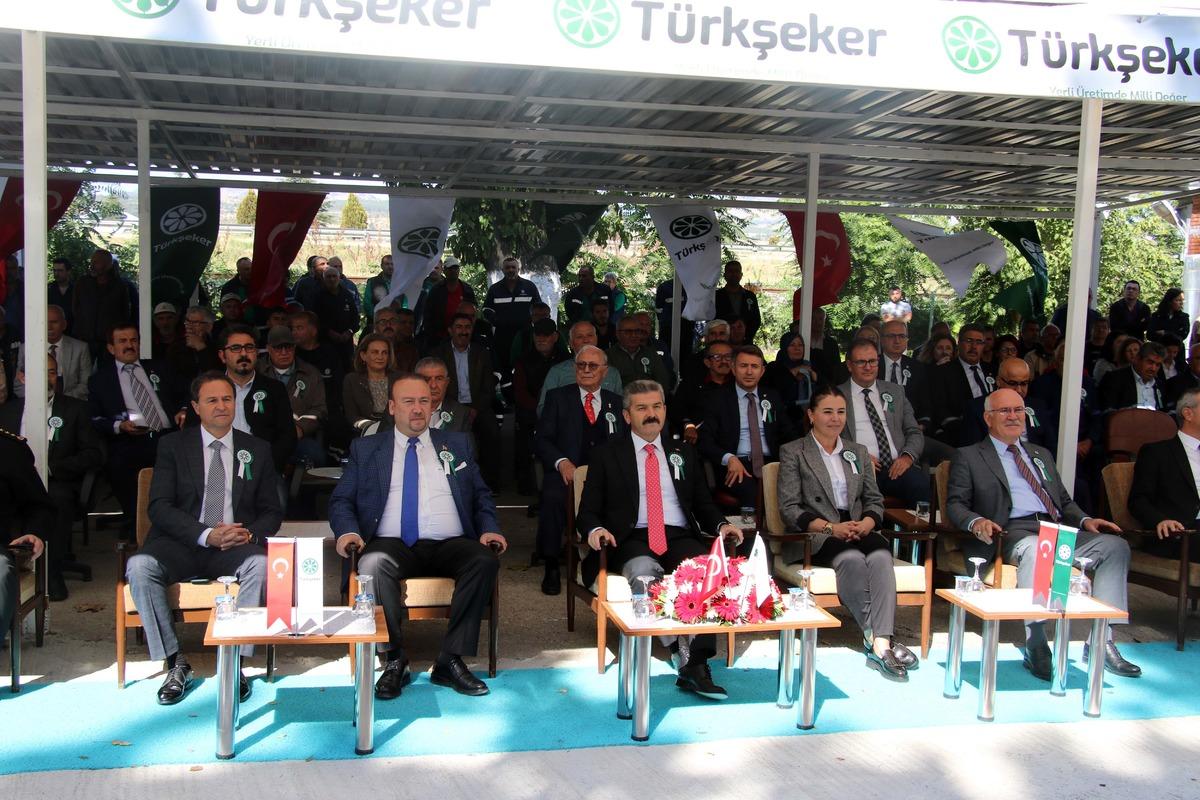 Nuri Şeker Uşak Şeker Fabrikası'nda 97. pancar alım kampanyası başladı