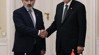 Cumhurbaşkanı Erdoğan, Ermenistan Başbakanı Paşinyan'ı kabul etti