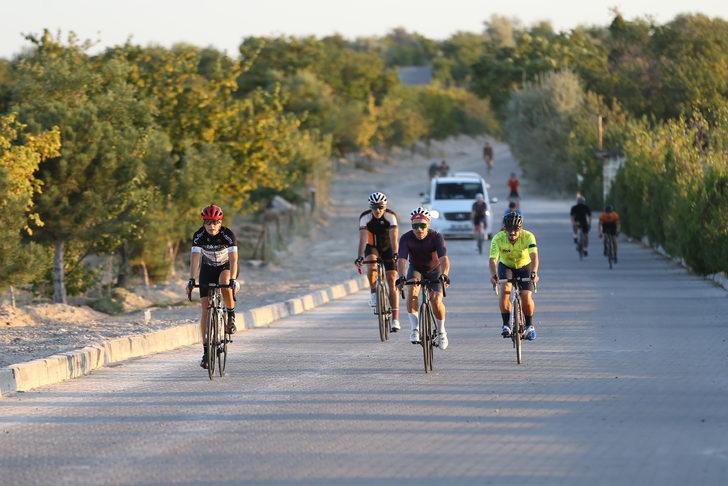 Bisikletçiler, Kapadokya'daki "Boostcamp" etkinliğinde pedal çevirdi G4
