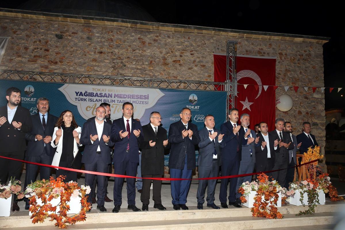 AK Parti Genel Başkan Yardımcısı &Ouml;zhaseki, Tokat'ta konuştu: