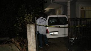 Kocaeli'de park halindeki hafif ticari araç kundaklandı