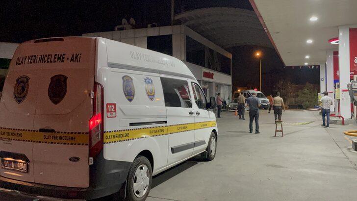 Adana'da akaryakıt istasyonundaki silahlı saldırıda iki kişi yaralandı G2