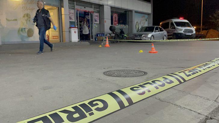 Adana'da akaryakıt istasyonundaki silahlı saldırıda iki kişi yaralandı G4