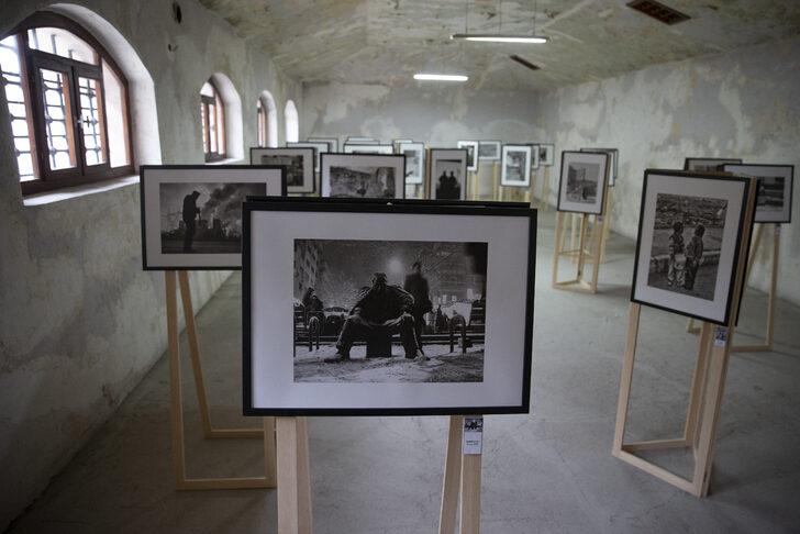 Ankara'nın siyah beyaz "Haller"i fotoğrafseverlerin ilgisine sunuldu G4