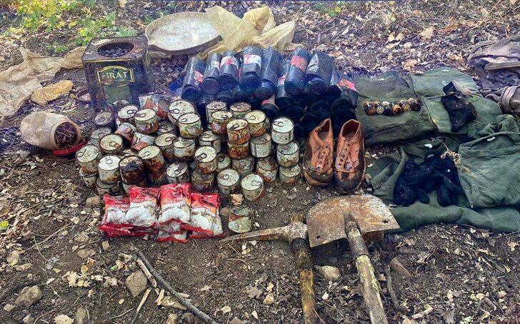 Tunceli'de teröristlerin kullandığı 4 sığınak imha edildi G1