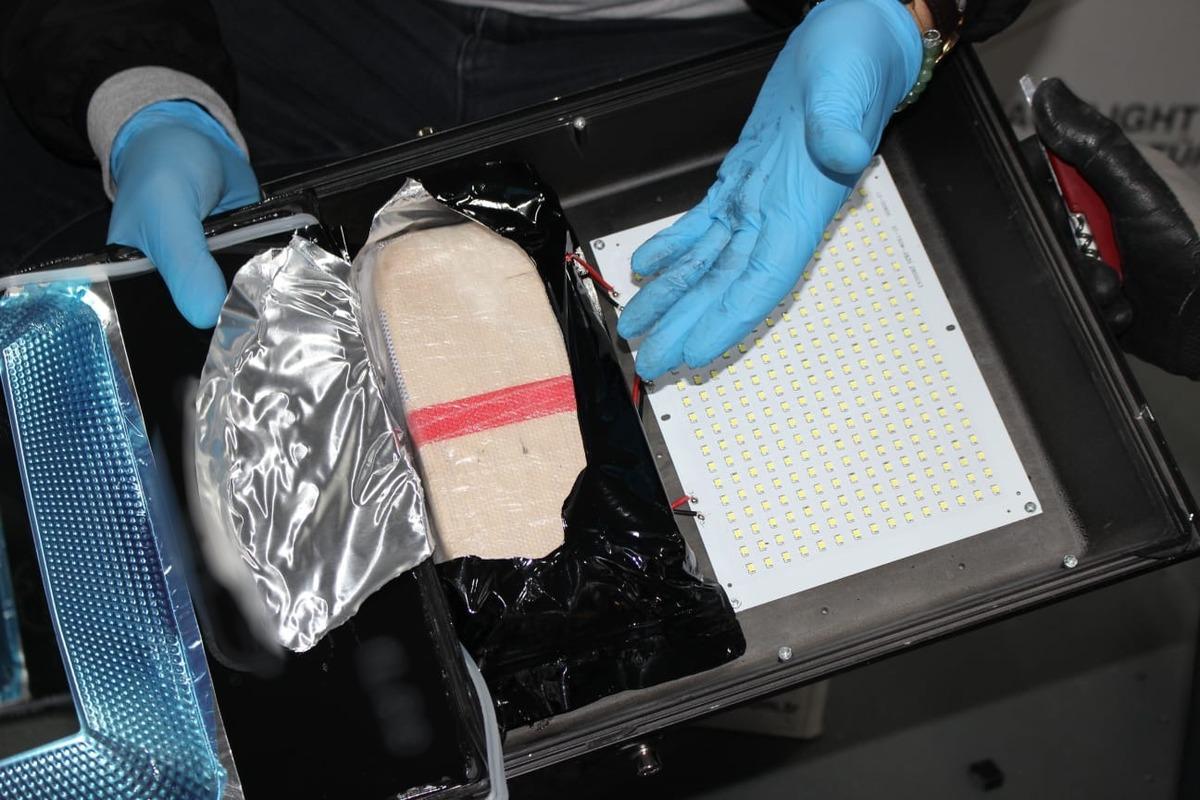 İpsala G&uuml;mr&uuml;k Kapısı'nda 108 kilogram eroin yakalandı