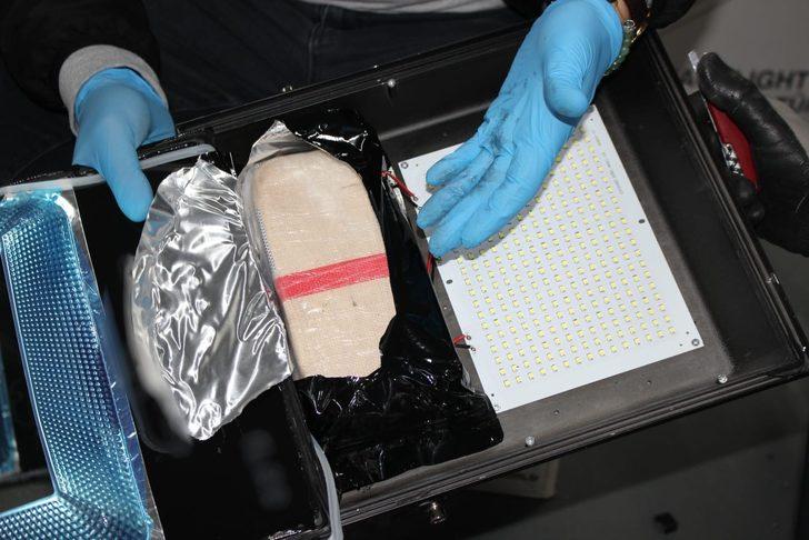 İpsala Gümrük Kapısı'nda 108 kilogram eroin yakalandı G1