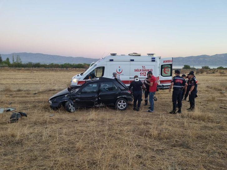 Elazığ'da otomobilin devrilmesi sonucu 1 kişi öldü, 3 kişi yaralandı G1