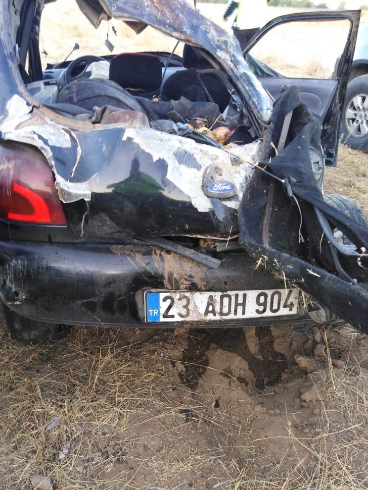 Elazığ'da otomobilin devrilmesi sonucu 1 kişi öldü, 3 kişi yaralandı G3