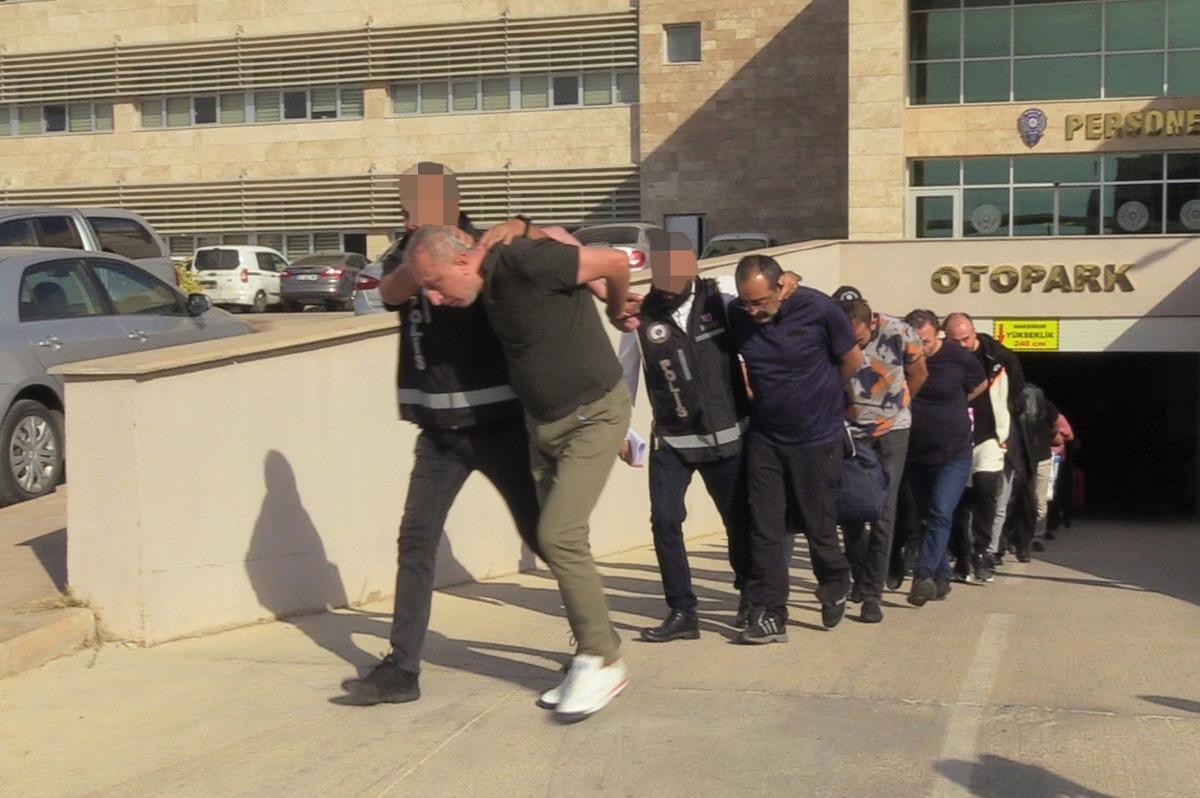 Antalya'da su&ccedil; &ouml;rg&uuml;t&uuml; operasyonunda 44 ş&uuml;pheli g&ouml;zaltına alındı