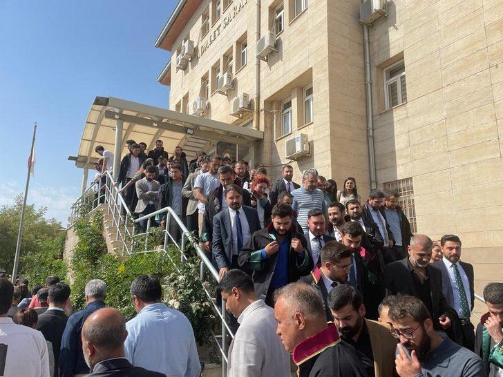 Şırnak'ta araçla avukata çarpan polisin yargılanmasına devam edildi G3