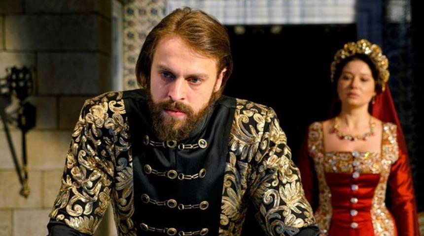 Muhteşem Yüzyıl Kösem 4. bölüm fragmanında Farya ölüme gidiyor!