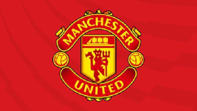 Manchester United  Devleri Geride Bıraktı