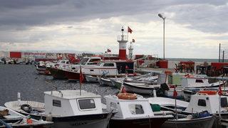 Tekirdağlı balıkçılar poyraz nedeniyle denize açılamadı