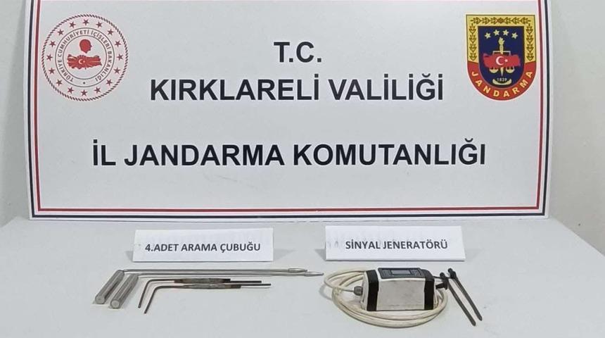 Kırklareli'nde izinsiz kazı yapan 13 kişi suçüstü yakalandı