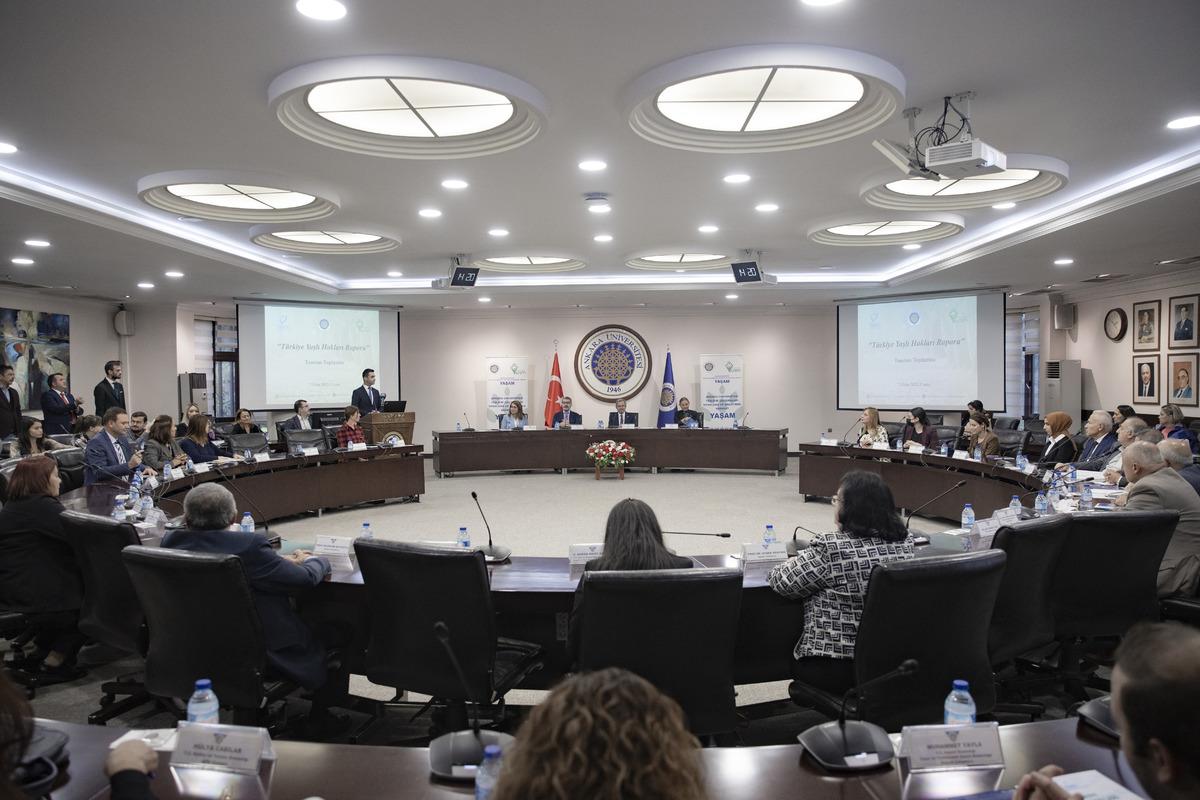 T&uuml;rkiye Yaşlı Hakları Raporu'nun tanıtım toplantısı yapıldı