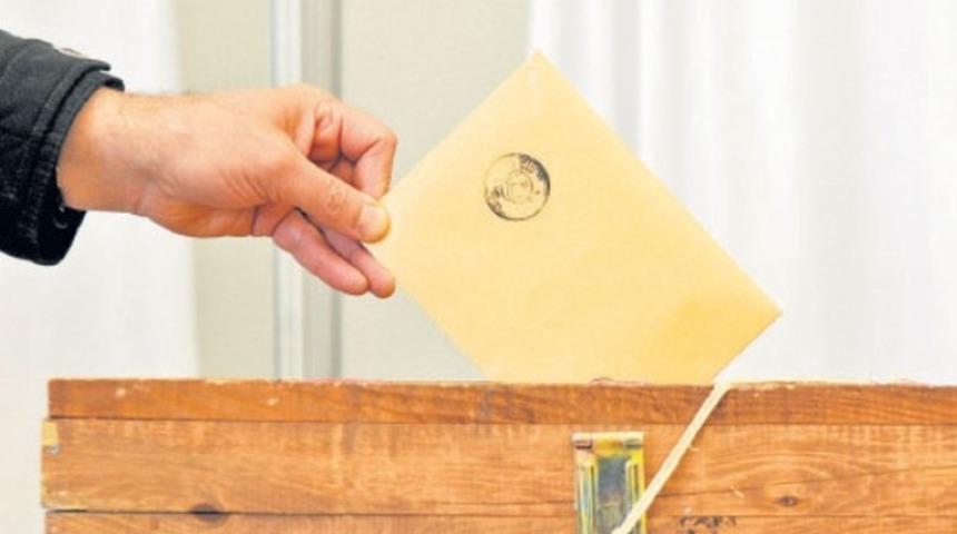 Hangi parti referandumda ne oy kullanacak?