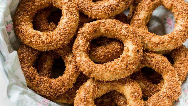 Kandil simidi nasıl yapılır? Ağızda dağılan pastane usulü kandil simidi tarifi ve malzemeleri!