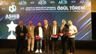 Adana'da en fazla su ürünü ve hayvansal mamul ihraç eden firmalar ödüllendirildi