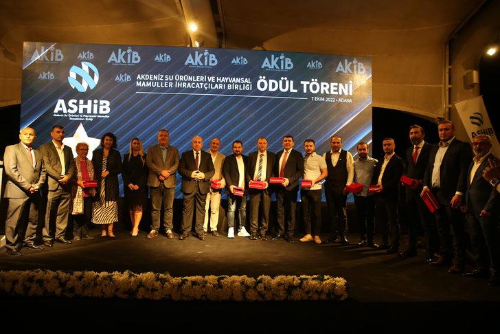 Adana'da en fazla su ürünü ve hayvansal mamul ihraç eden firmalar ödüllendirildi G2