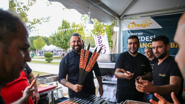Uluslararası Adana Lezzet Festivali'nin gala yemeği yapıldı