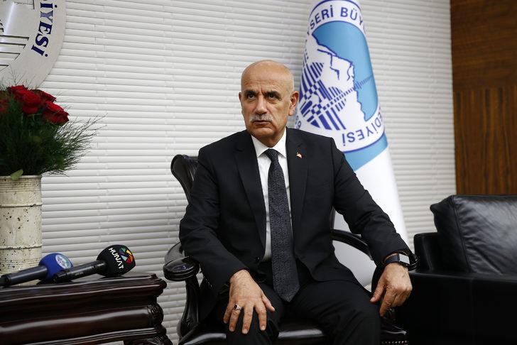 Bakan Kirişci, Kayseri'de "Tarım Sektörü Temsilcileri Toplantısı"nda konuştu: (1) G3