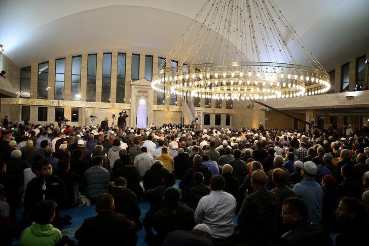 Sakarya'da Mevlit Kandili dualarla idrak edildi G1