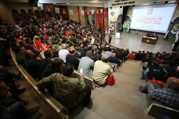 Yeniden Refah Partisi Genel Başkanı Erbakan, Nevşehir'de partisinin il kongresine katıldı G4