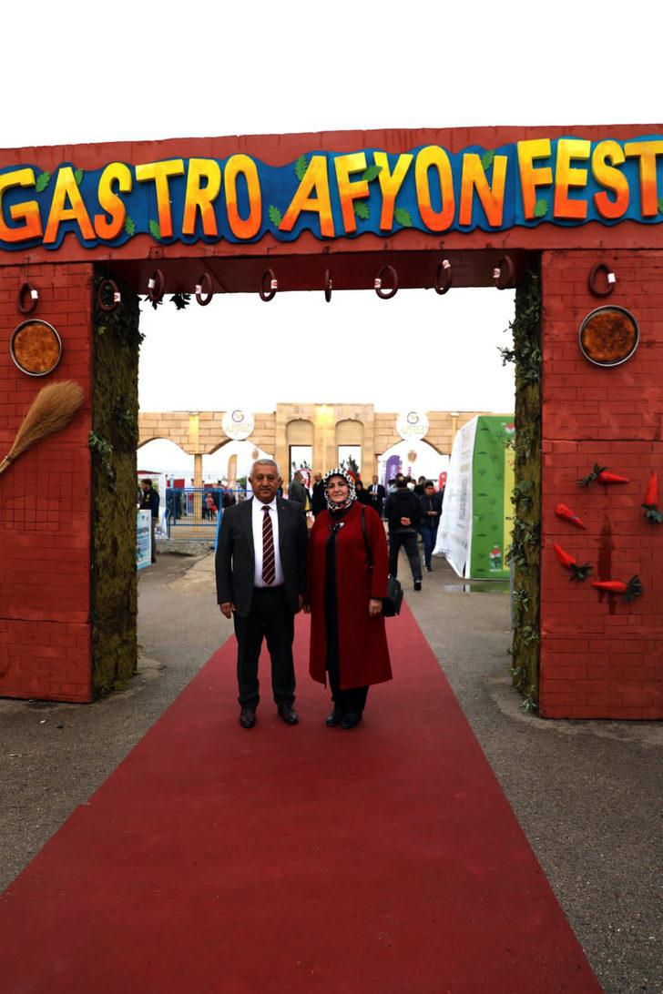 Afyonkarahisar'da "4. Uluslararası GastroAfyon Turizm ve Lezzet Festivali" başladı G4