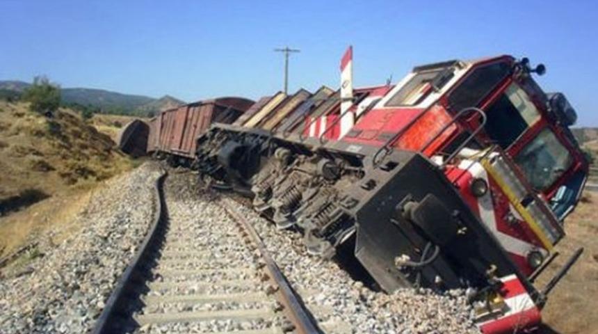 Elazığ'da PKK'dan trene bombalı saldırı