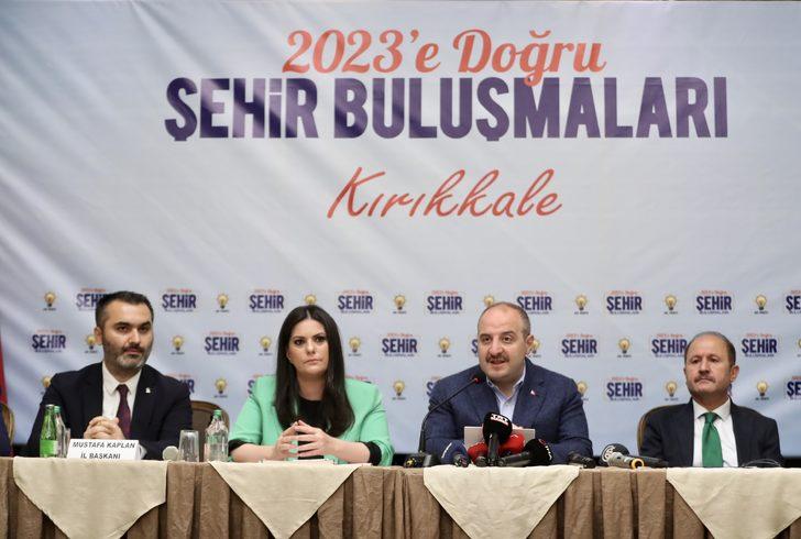 Bakan Varank, Kırıkkale'de "2023'e Doğru Şehir Buluşmaları" programında konuştu: (2) G1