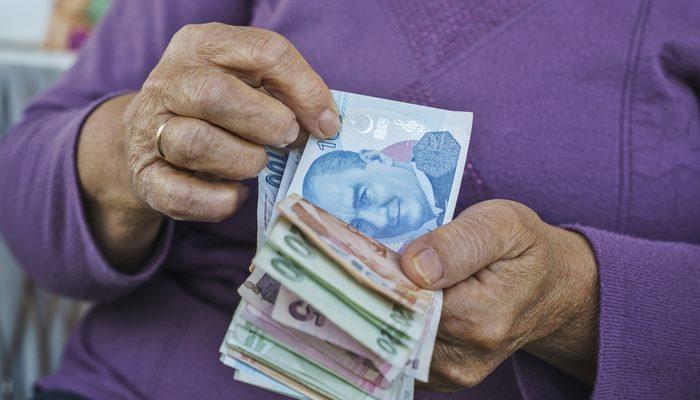 SON DAKİKA | Emekli maaş zammı bekleyenleri endişelendiren açıklama: Bunu kimse bilmiyordu, yeni detay! ‘Milyonlarca kişi zam alamayabilir’