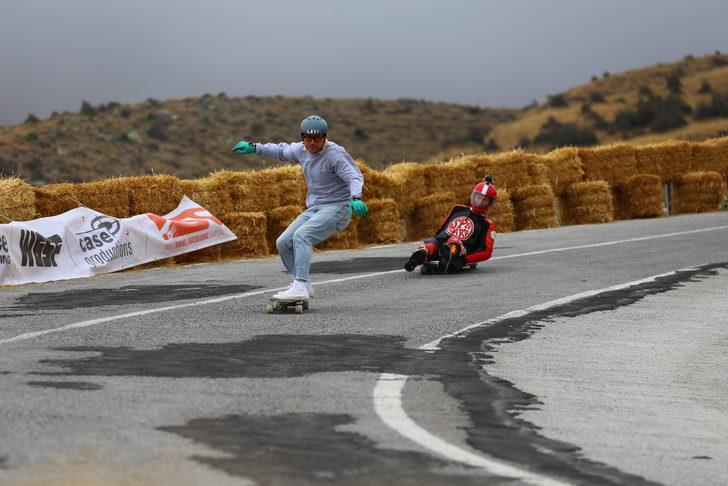 Dünya İniş Kaykay ve Hız Kayağı Şampiyonası Hasan Dağı'nda başladı G1