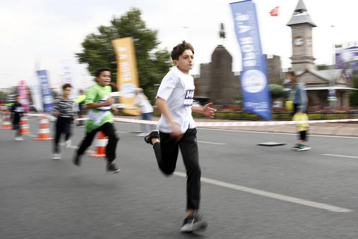 Uluslararası Kayseri Yarı Maratonu başladı G4