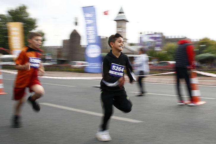 Uluslararası Kayseri Yarı Maratonu başladı G5