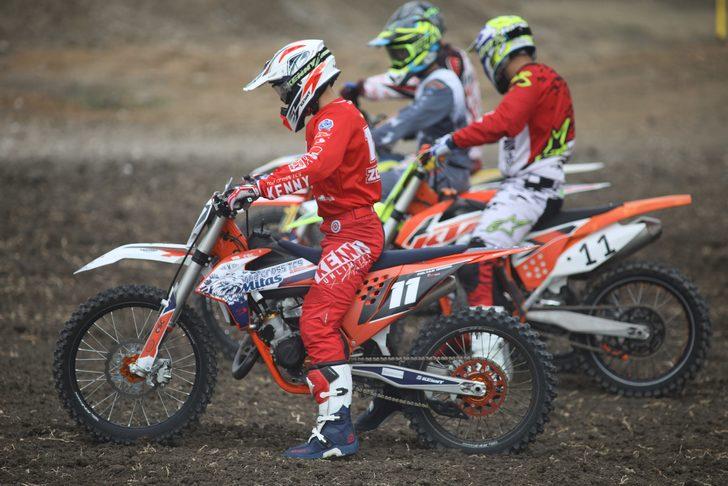 Balkan Motosiklet Birliği Avrupa Motokros Şampiyonası yarışları Balıkesir'de başladı G2