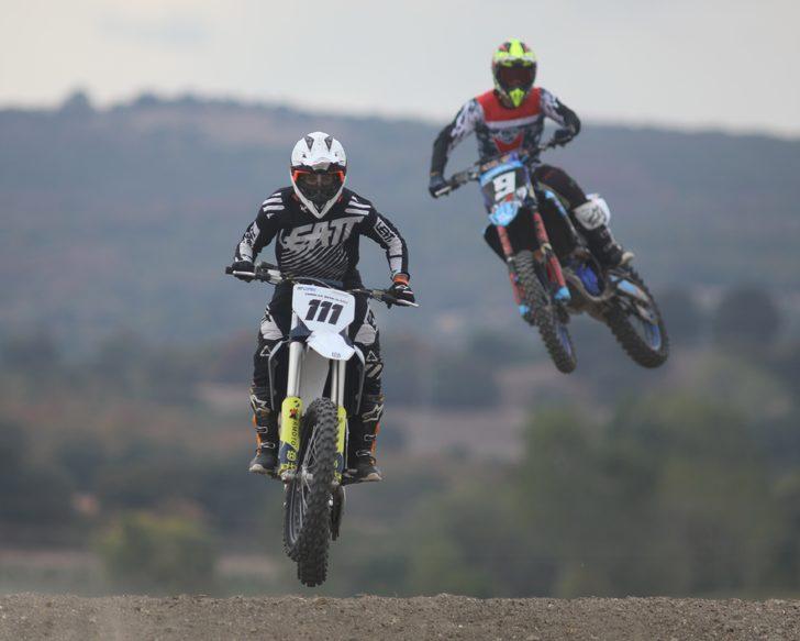 Balkan Motosiklet Birliği Avrupa Motokros Şampiyonası yarışları Balıkesir'de başladı G5