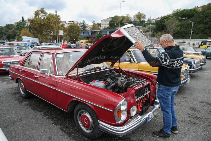 Klasik otomobil tutkunları Üsküdar'da buluştu G4